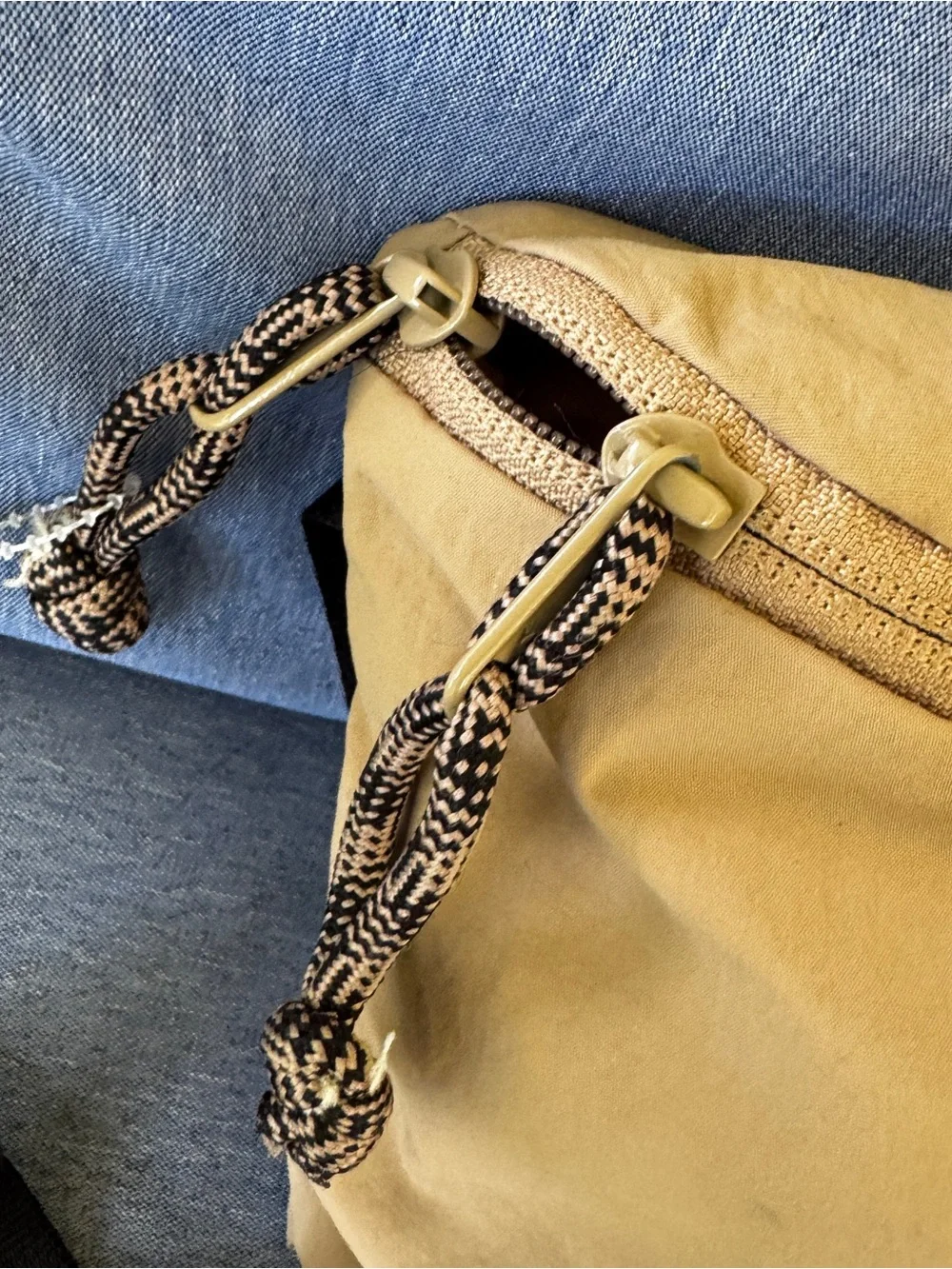 The North Face Never Stop Lumbar Fanny Pack Belt Bag Tan Beige Crossbody